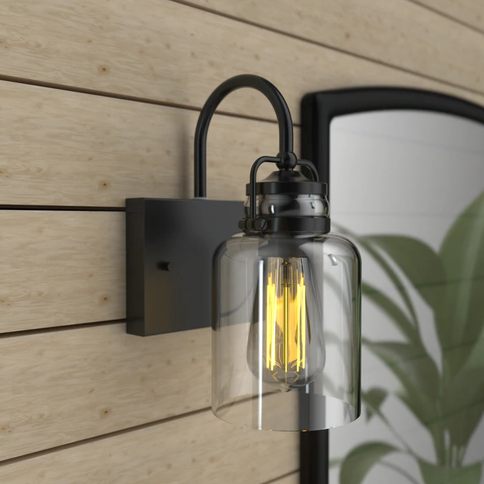 Bari Classic | 1-Light Dimmable LED Wall Sconce